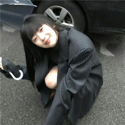 两个月亮